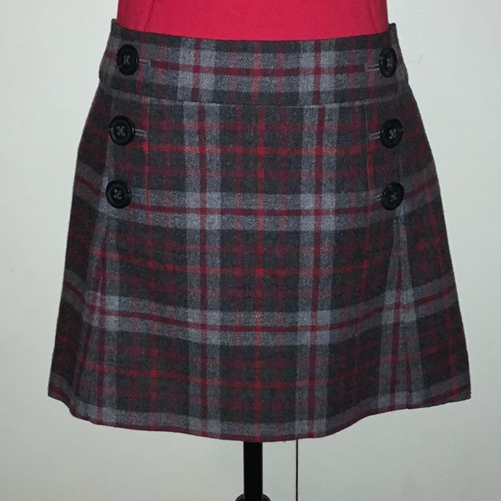 GAP plaid skirt